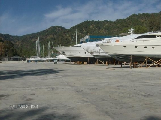 gocek_marina_ve_cekek_sahasi_kaba_ve_altyapi_7